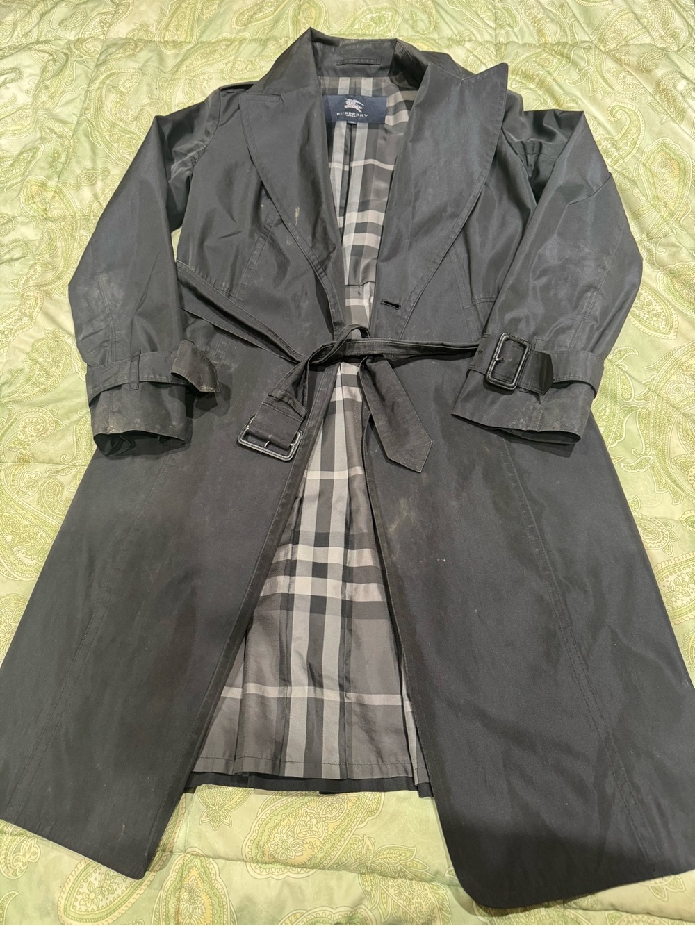 Burberry London Black Fit & Flare Pleated Trench Coat Belted Size 40 / US 6